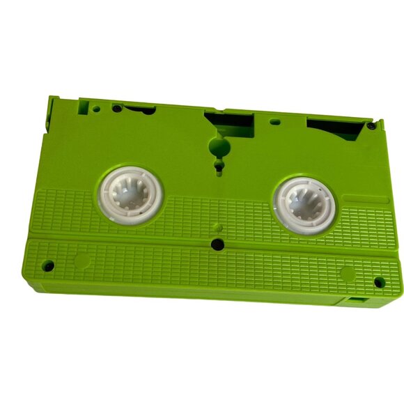 Veggie Tales VHS Lot of 2 Lyle the Kindly Viking Ultimate Silly Song Countdown - Picture 7 of 7